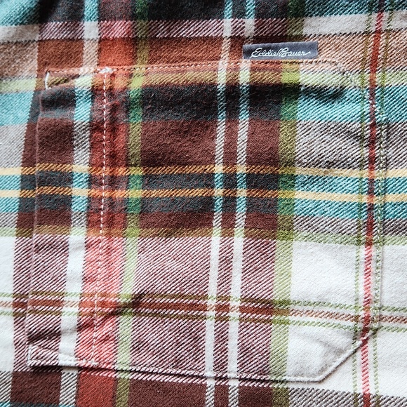 Eddie Bauer mens flannel button down plaid shirt size medium - Picture 6 of 9
